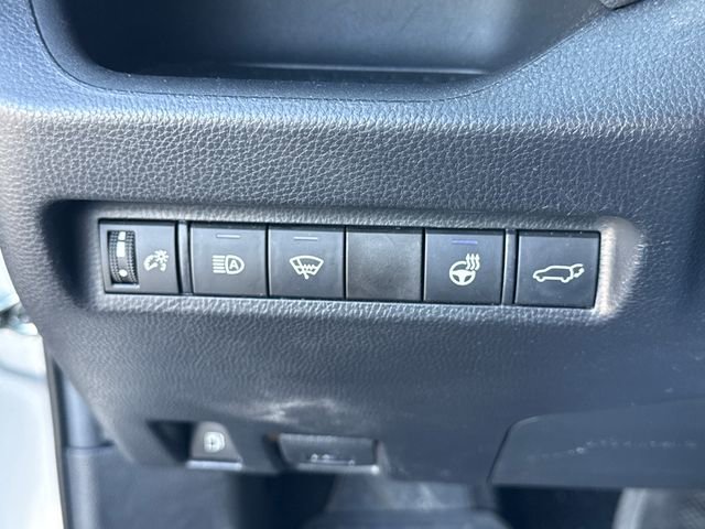 Used 2021 Toyota RAV4 XSE AWD/4WD image 35