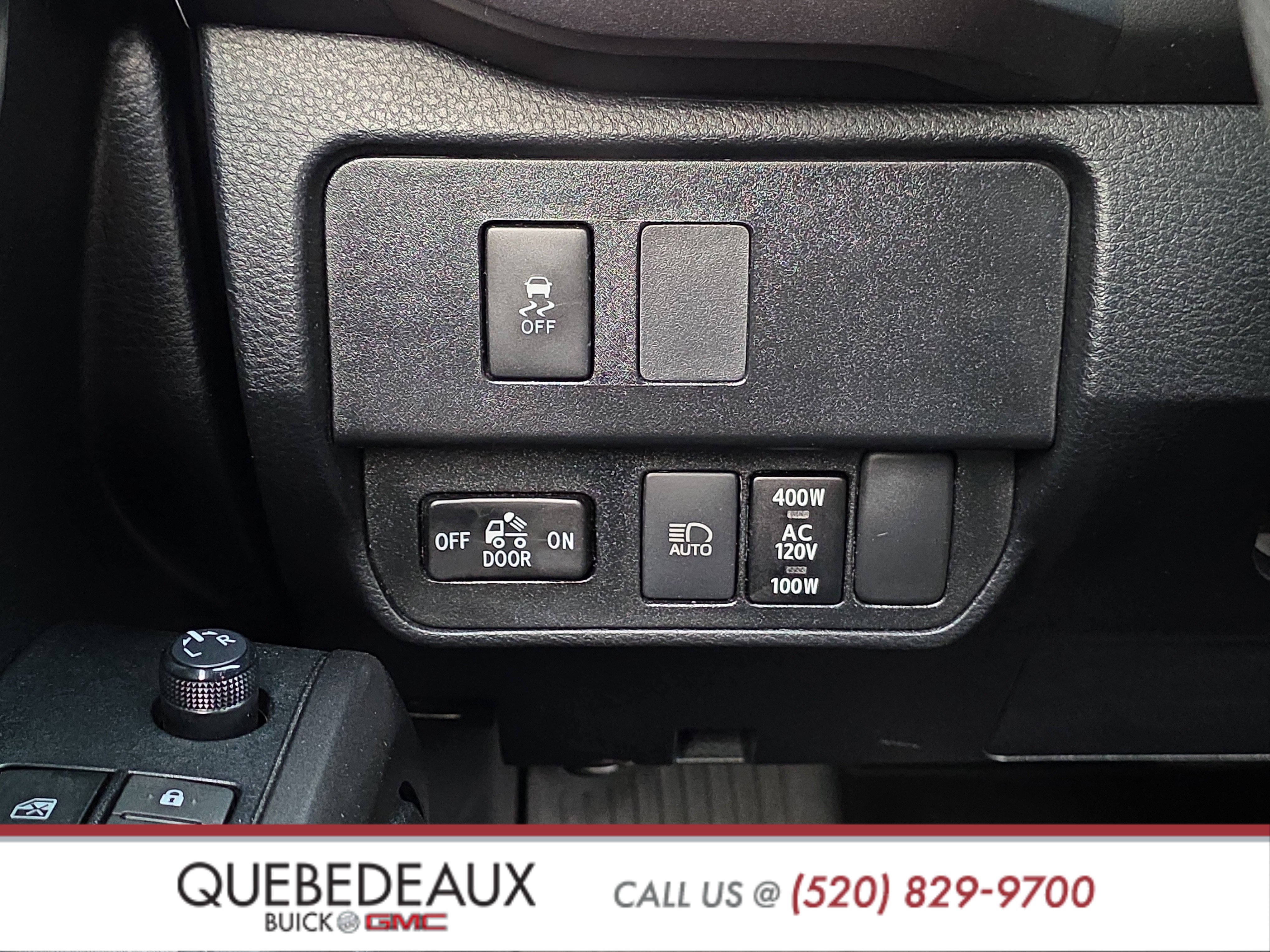 Used 2021 Toyota Tacoma TRD Off-Road w/ Technology Package AWD/4WD image 27