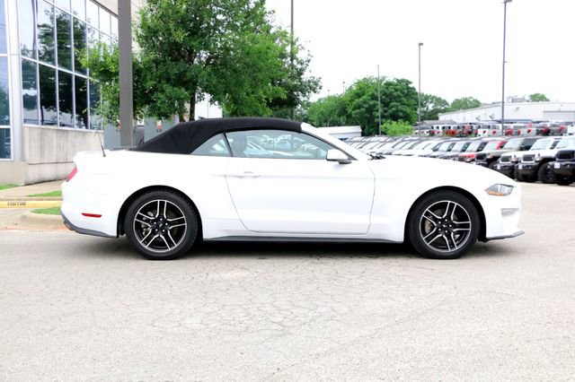 Used 2021 Ford Mustang Premium RWD image 3