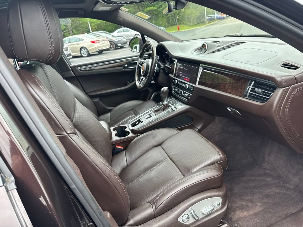 Used 2021 Porsche Macan GTS AWD/4WD image 26