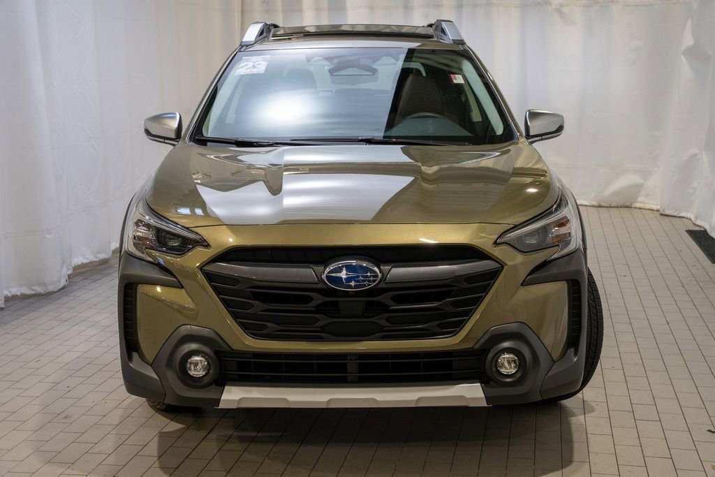 Used 2023 Subaru Outback Touring image 2