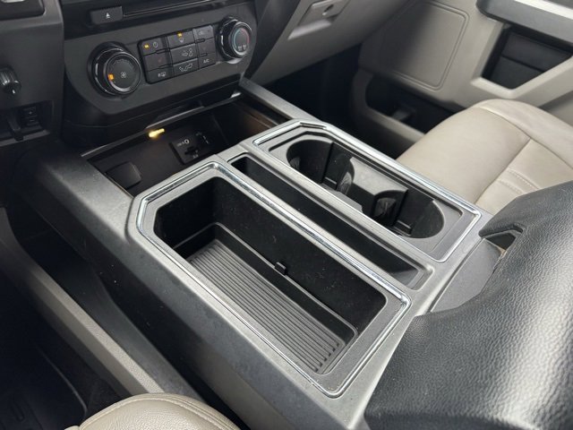 Used 2015 Ford F150 XLT w/ Equipment Group 302A Luxury image 14