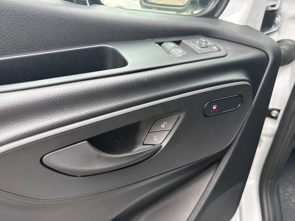 New 2025 Mercedes-Benz Sprinter 2500 image 11