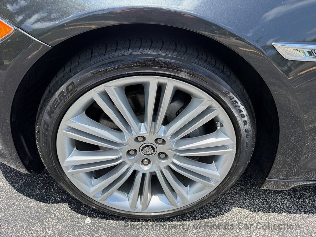 Used 2011 Jaguar XJ L RWD image 83