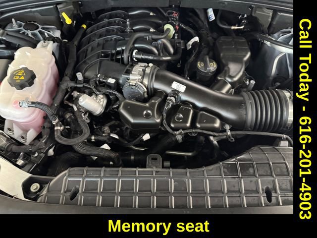 Used 2024 Jeep Grand Cherokee L Limited w/ Black Appearance Package image 6