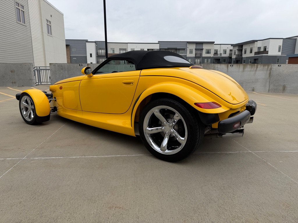 Used 2000 Plymouth Prowler RWD image 5