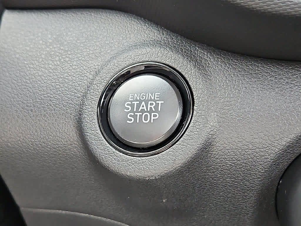 New 2026 Hyundai Venue SEL FWD image 18