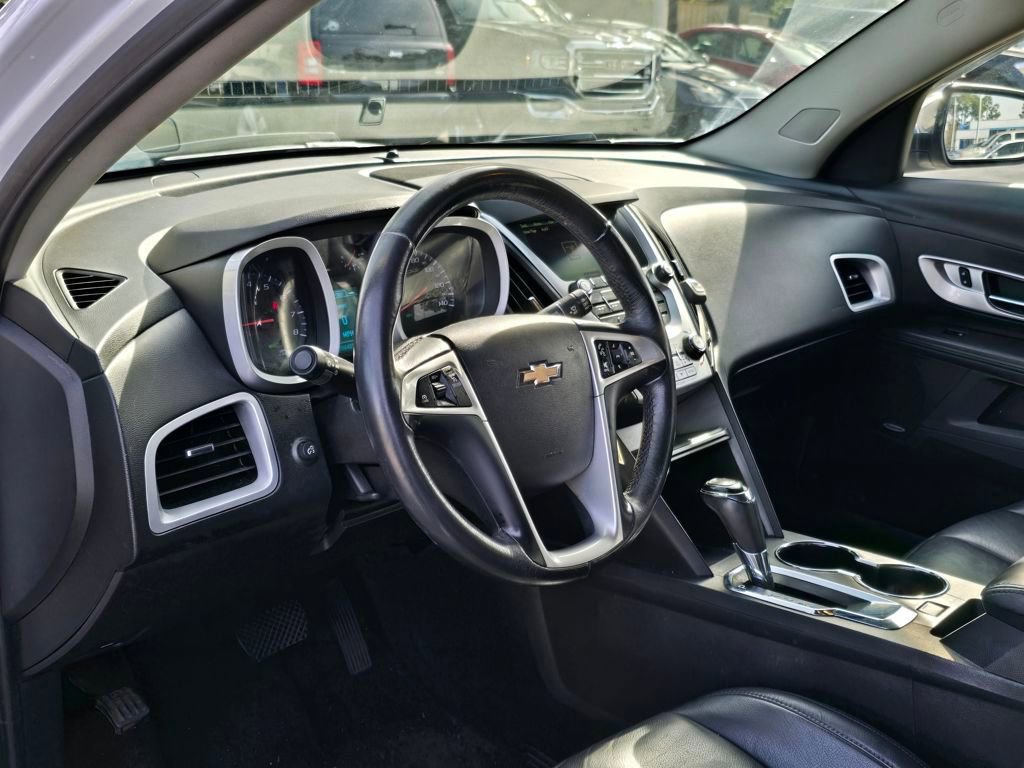 Used 2017 Chevrolet Equinox LT w/ Convenience Package image 25