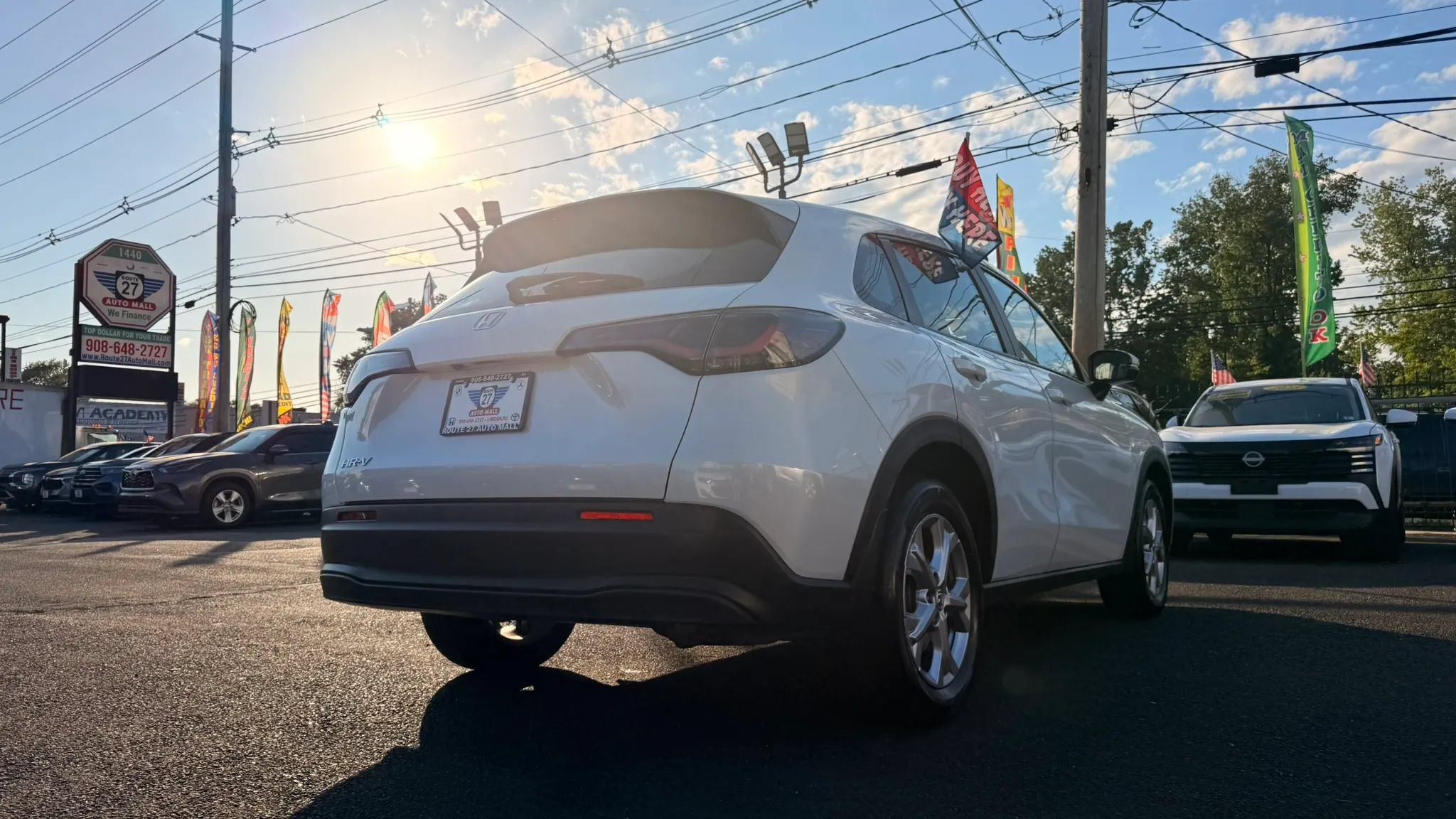Used 2025 Honda HR-V LX image 9