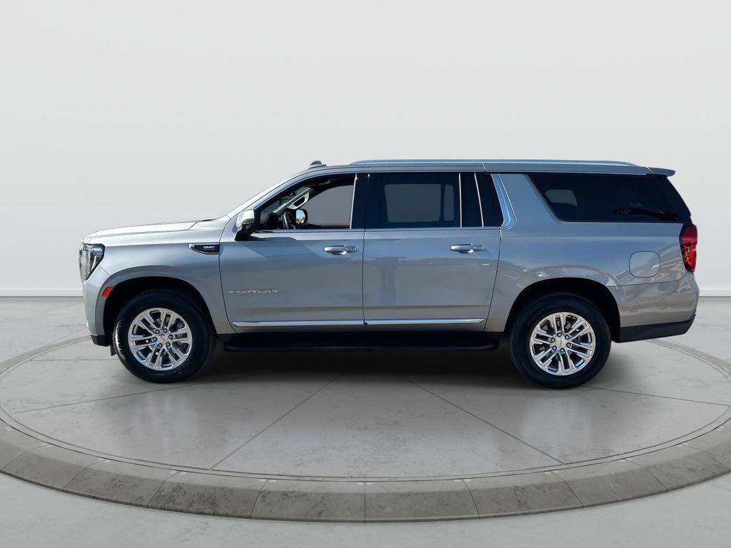 Used 2024 GMC Yukon XL SLT w/ SLT Luxury Package AWD/4WD image 5