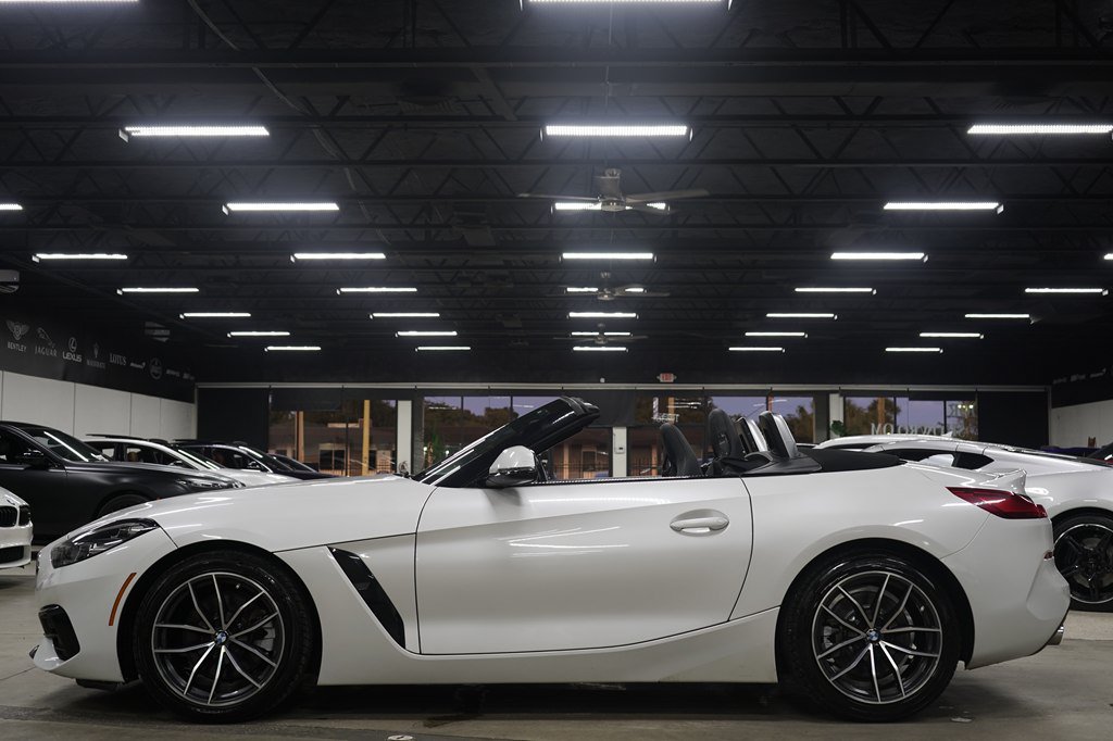 Used 2022 BMW Z4 sDrive30i w/ Driving Assistance Package RWD image 4