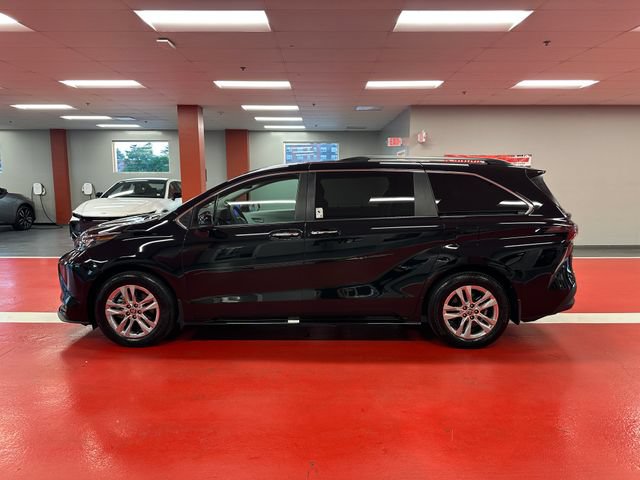 Certified 2025 Toyota Sienna XLE w/ XLE Plus Package AWD/4WD image 6
