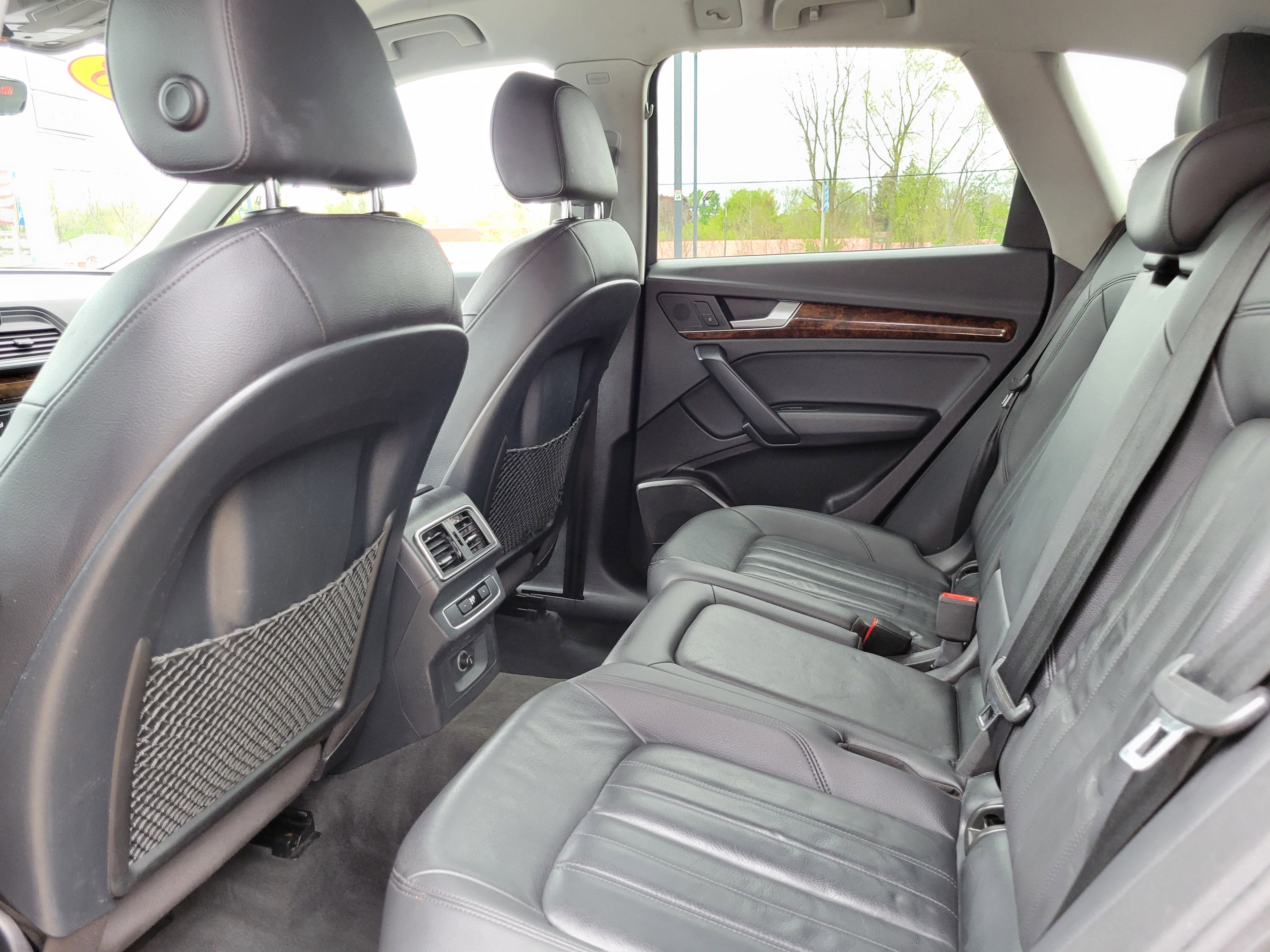 Used 2018 Audi Q5 2.0T Premium AWD/4WD image 18