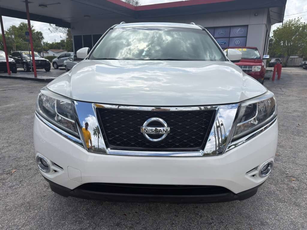 Used 2014 Nissan Pathfinder Platinum w/ Platinum Premium Package image 8