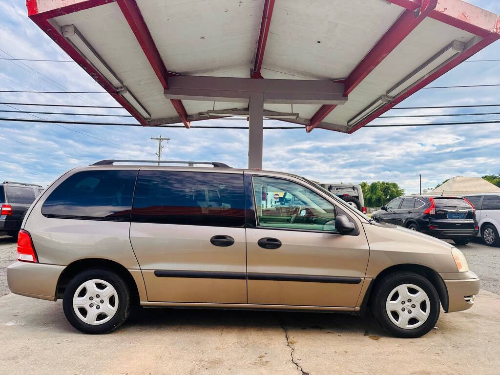 Used 2006 Ford Freestar SE FWD image 5