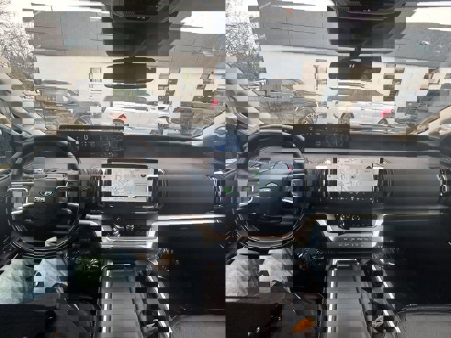 Used 2025 Ford Expedition Max Platinum image 23