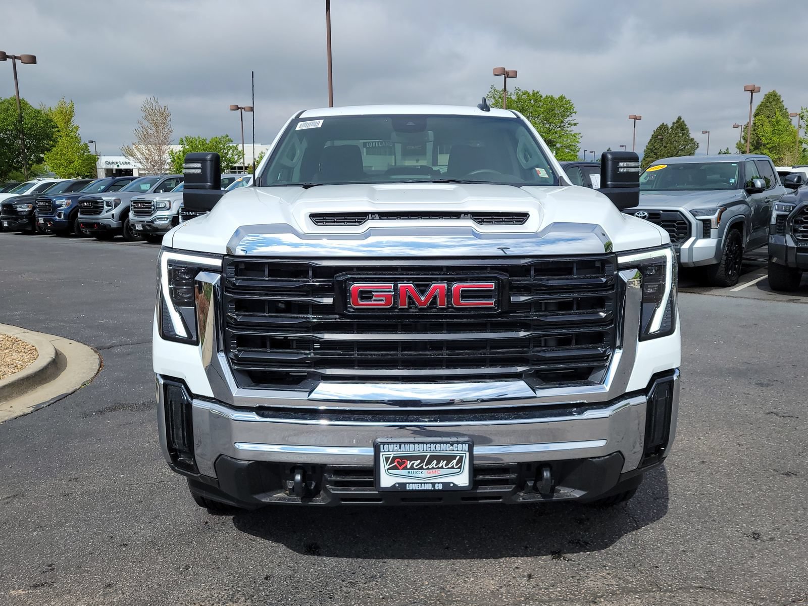New 2026 GMC Sierra 2500 Pro AWD/4WD image 5