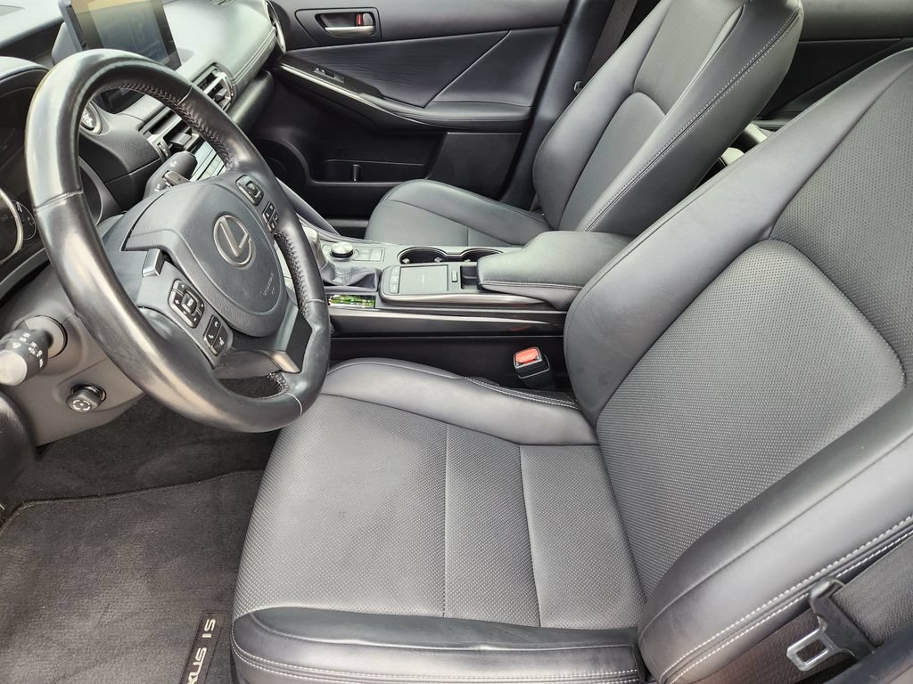 Used 2022 Lexus IS 300 w/ Premium Package RWD image 16