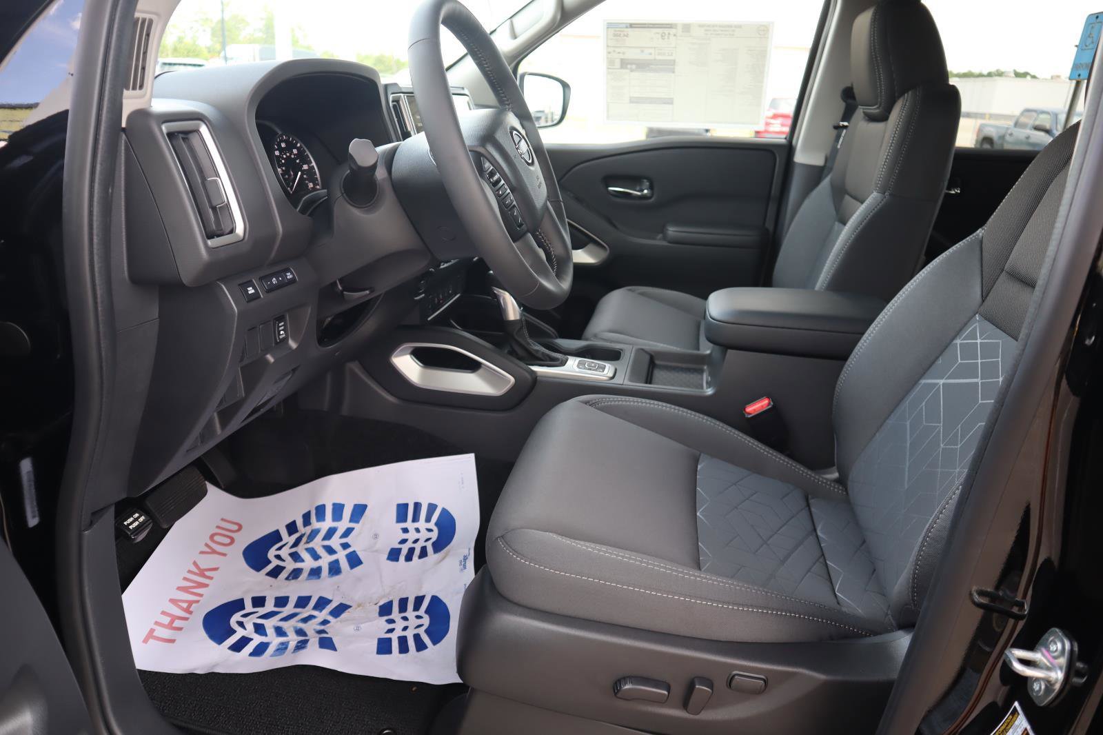 New 2026 Nissan Frontier 4x4 Crew Cab image 19