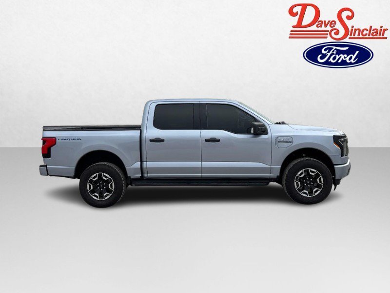 Used 2022 Ford F150 Lightning XLT w/ Max Trailer Tow Package AWD/4WD image 5