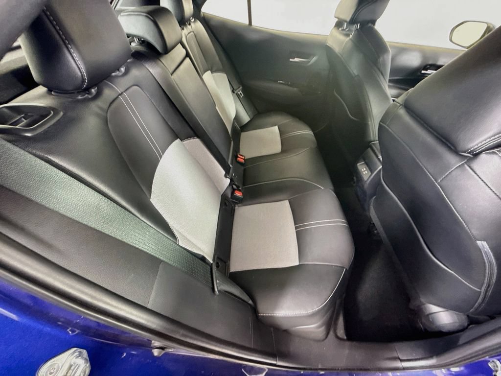Used 2025 Toyota Corolla XSE FWD image 27