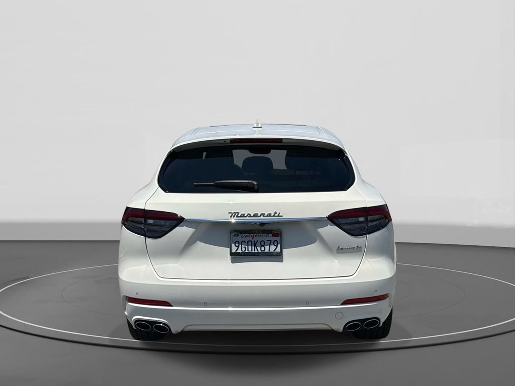Used 2023 Maserati Levante GT AWD/4WD image 5