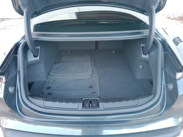 Used 2023 Porsche Taycan image 25