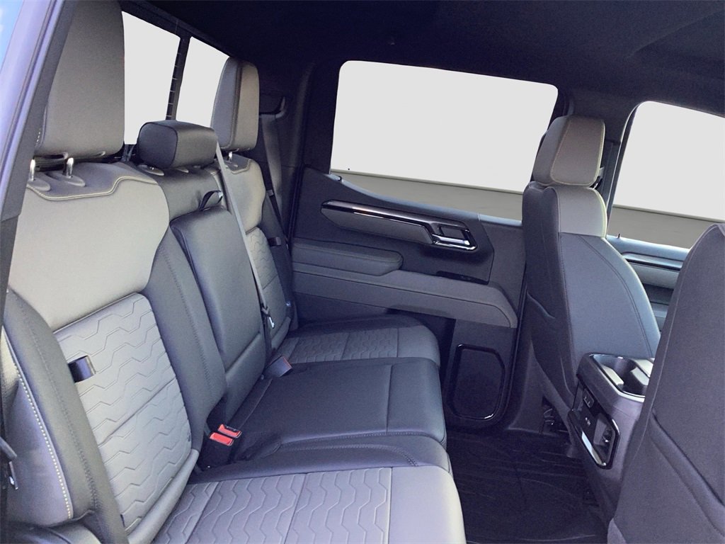 New 2026 Chevrolet Silverado 1500 ZR2 w/ Dark Appearance Package image 19