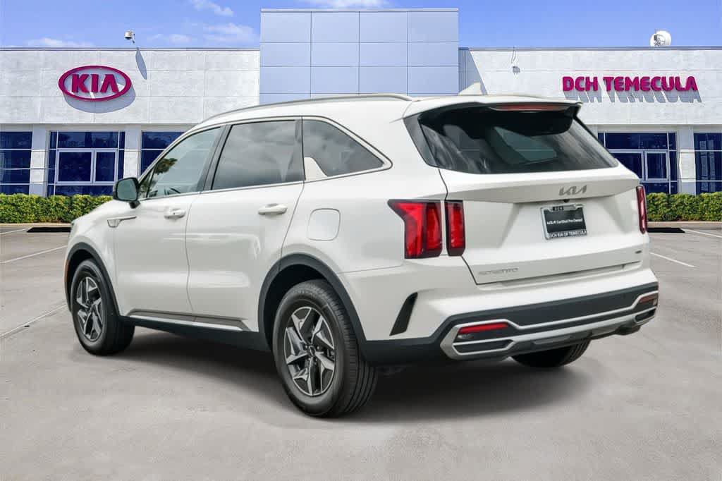 Certified 2023 Kia Sorento EX w/ Panoramic Sunroof Package FWD image 6