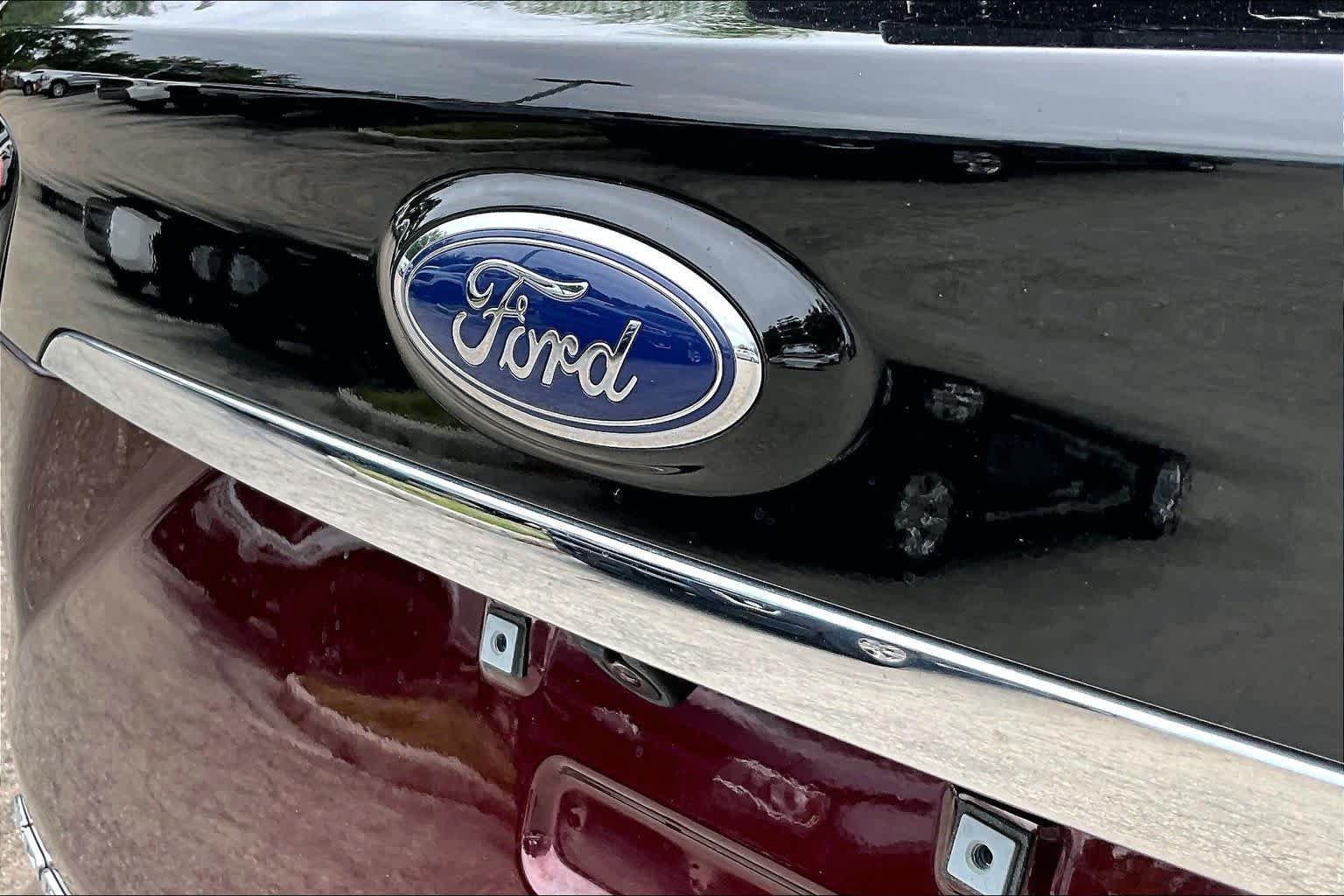 Used 2020 Ford Edge SEL w/ Convenience Package AWD/4WD image 60