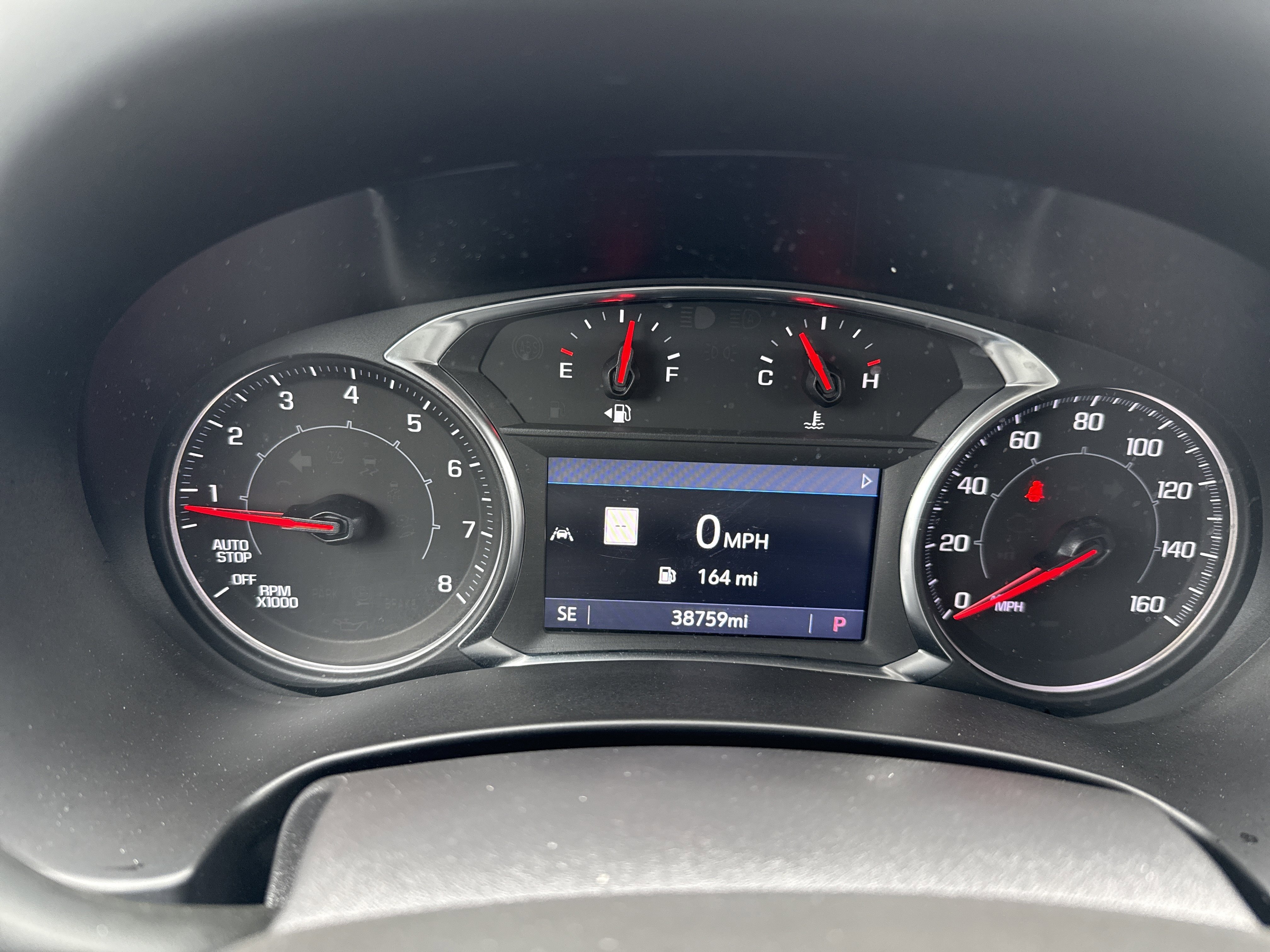 Used 2024 GMC Terrain SLE w/ Driver Convenience Package image 20