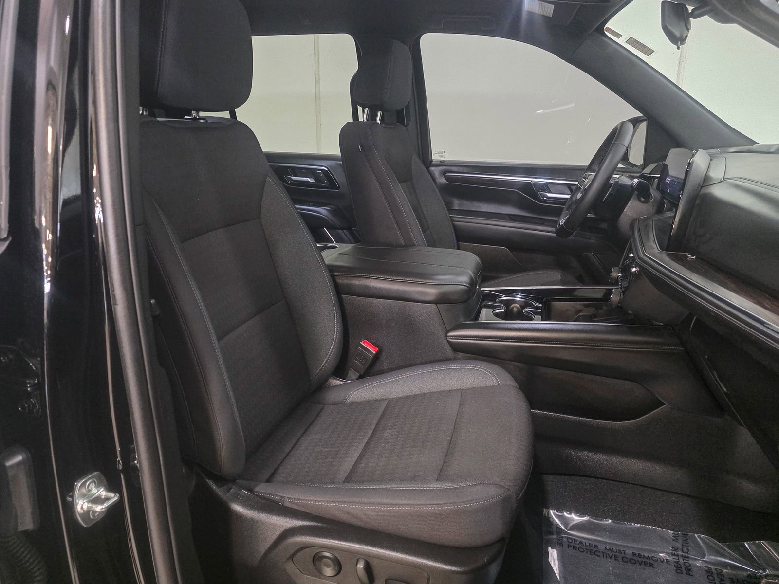 Certified 2025 Chevrolet Tahoe LS AWD/4WD image 22