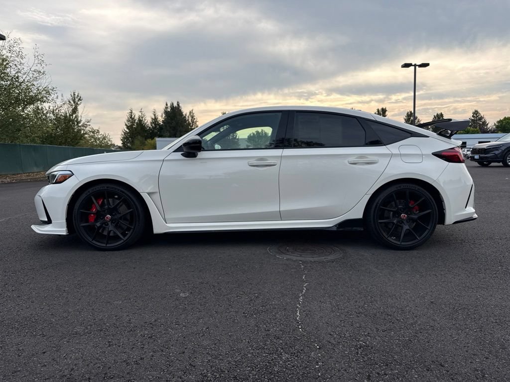Certified 2025 Honda Civic Type R image 4