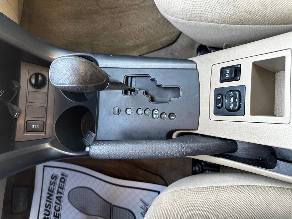 Used 2011 Toyota RAV4 2WD image 16