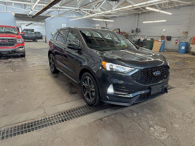 Used 2023 Ford Edge ST AWD/4WD image 7