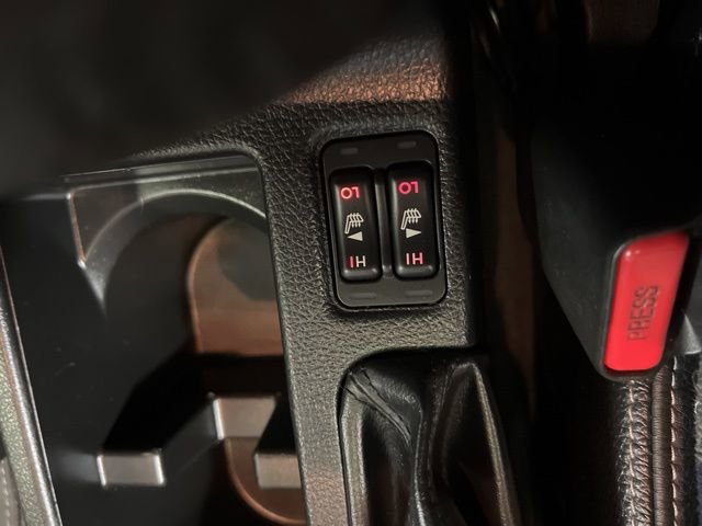 Used 2014 Subaru Impreza 2.0i Limited w/ Popular Package #2 image 26