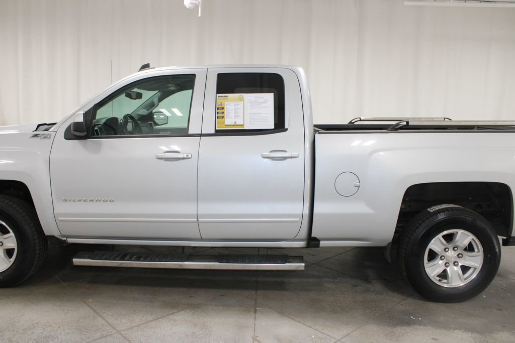 Used 2018 Chevrolet Silverado 1500 LT AWD/4WD image 6