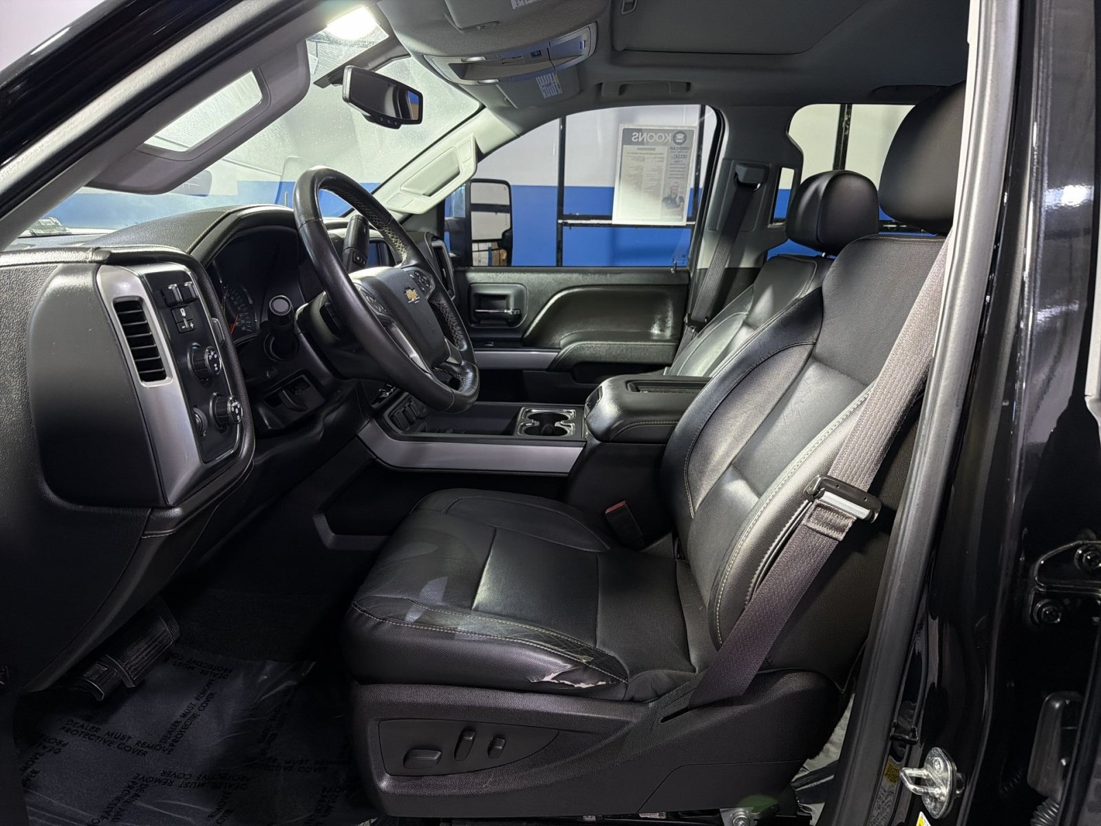 Used 2016 Chevrolet Silverado 2500 LTZ w/ LTZ Plus Package AWD/4WD image 22