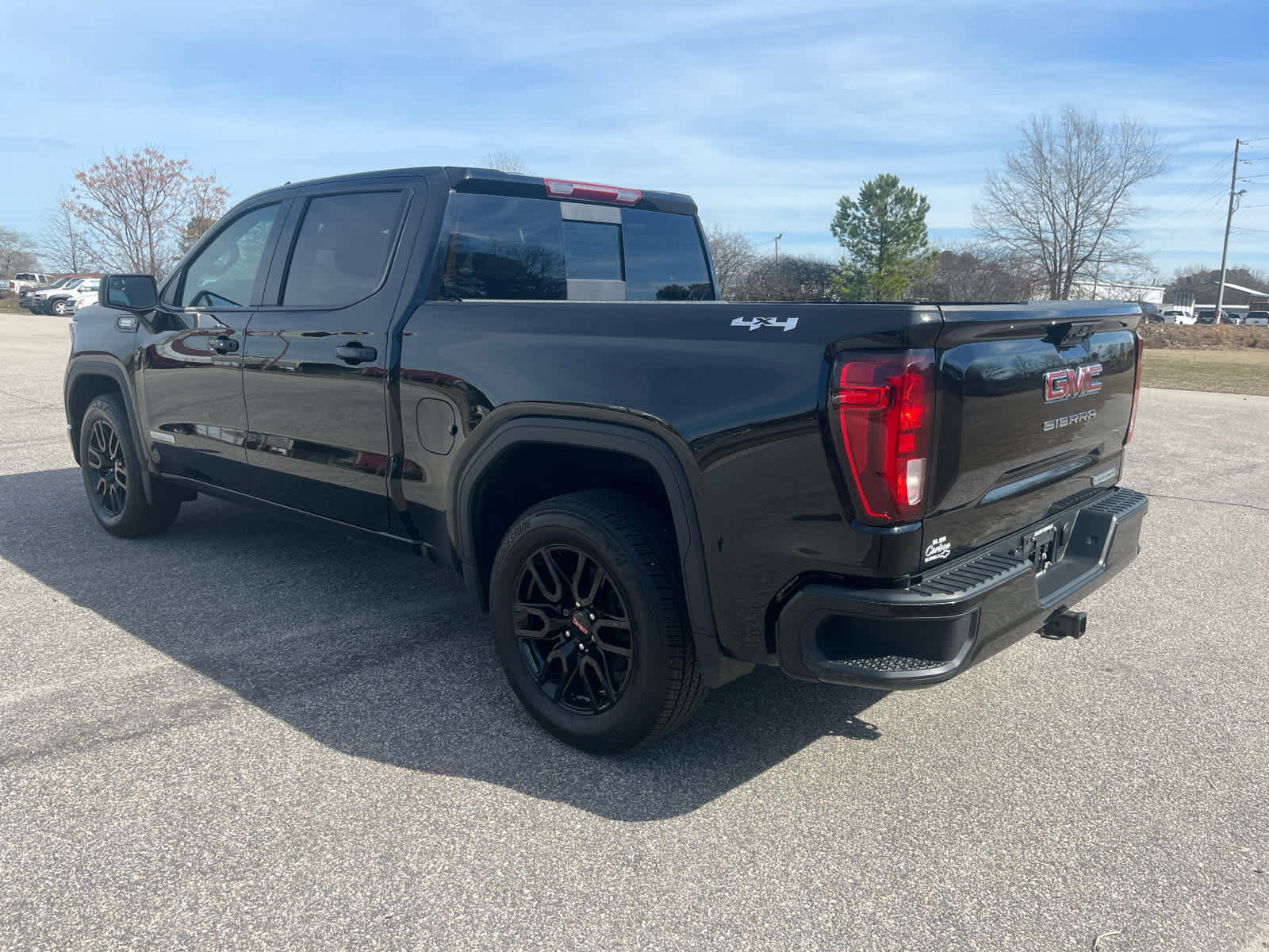 Used 2023 GMC Sierra 1500 Elevation w/ Preferred Package image 5