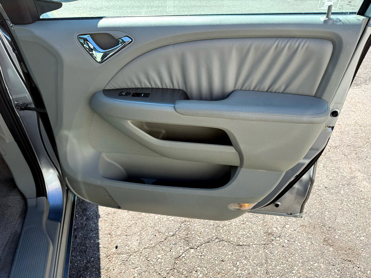 Used 2008 Honda Odyssey EX-L image 23