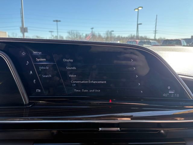 Used 2021 Cadillac Escalade ESV Premium Luxury w/ Performance Package image 19