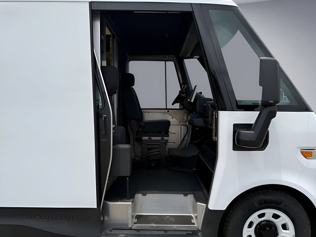 Used 2024 Chevrolet Brightdrop 600 w/ Battery Pack, Max Range AWD/4WD image 48