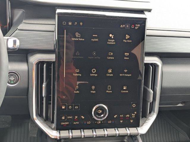 New 2025 GMC Acadia Elevation w/ LPO, Floor Liner Package image 19