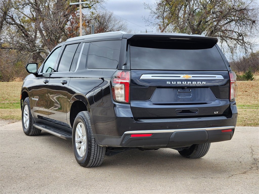 Used 2022 Chevrolet Suburban LT image 5