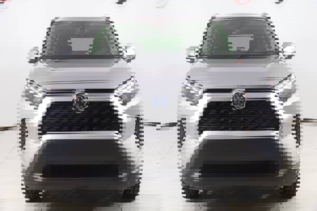 Used 2024 Toyota RAV4 XLE w/ Convenience Package AWD/4WD image 50