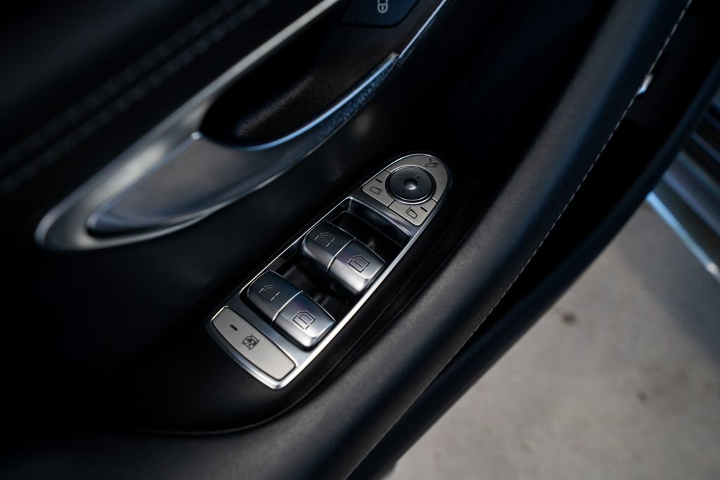 Used 2019 Mercedes-Benz AMG GT 63 image 36