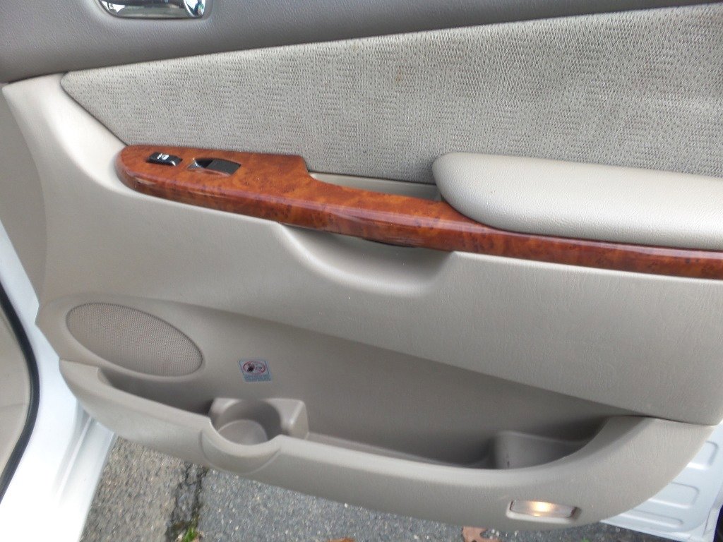Used 2005 Toyota Sienna XLE FWD image 30