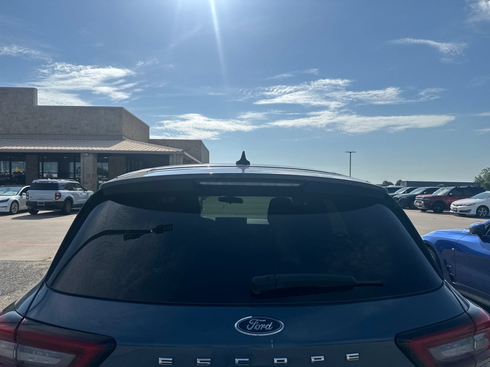 Used 2023 Ford Escape Active w/ Tech Pack #1 FWD image 4