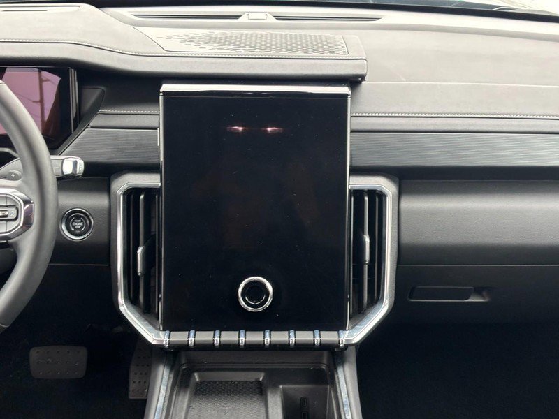 Certified 2025 GMC Acadia Elevation image 14