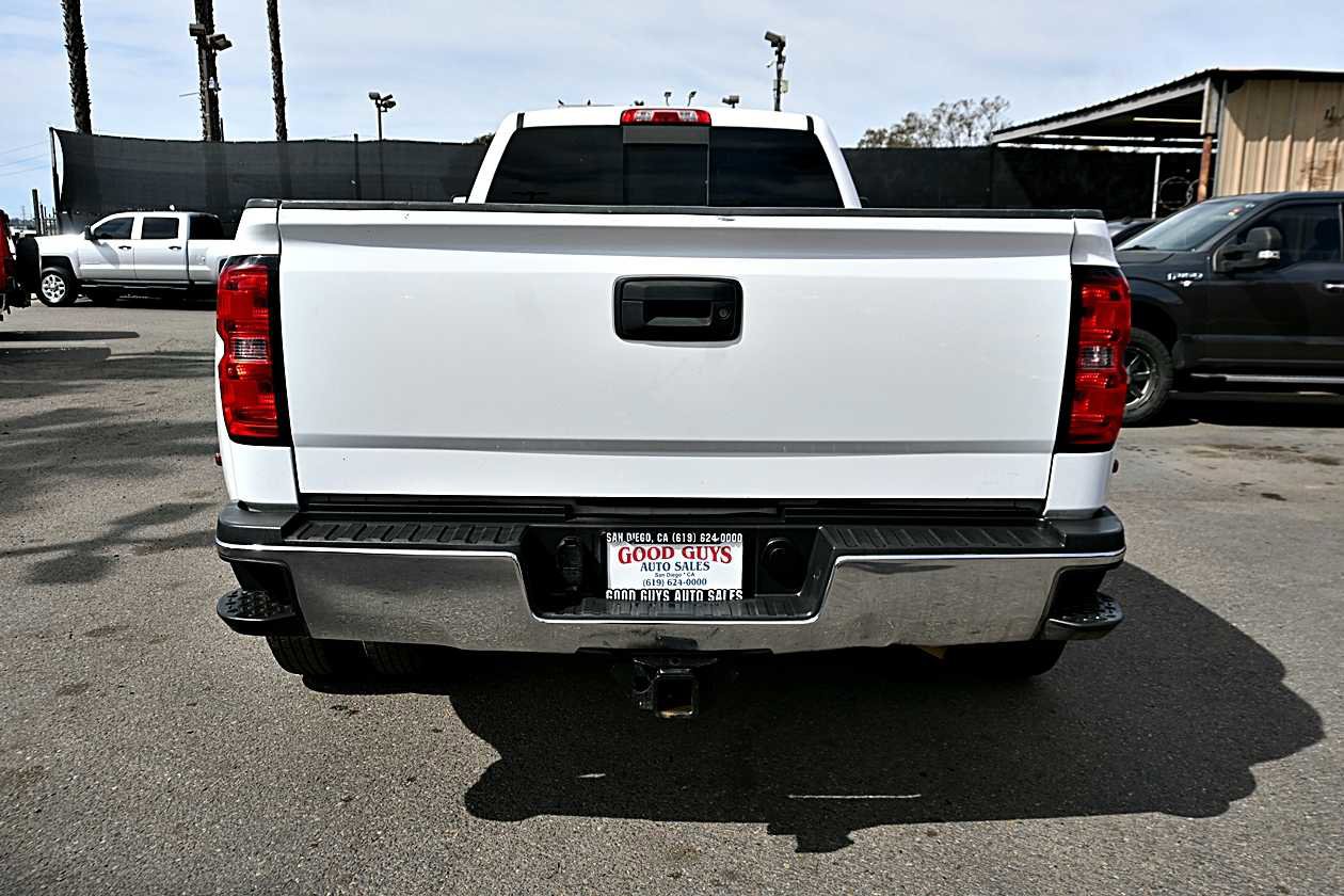 Used 2015 Chevrolet Silverado 3500 LTZ image 7